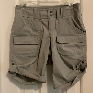 💛 3 for $15 Women’s hiking shorts